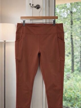 lululemon athletica All The Right Places leggings 🤎 rust brown Size 18 EUC